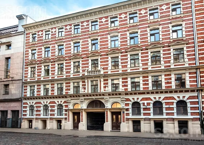 Dzīvoklis Bright Digital Nomads Loft, Ac, Workspace, 24' Monitor, 5 Min To Old Town *