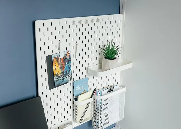 Bright Digital Nomads Loft, Ac, Workspace, 24' Monitor, 5 Min To Old Town * Riga